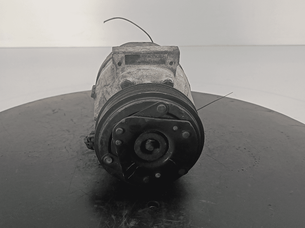 Компрессор кондиционера к Renault Megane 1 Рестайлинг (99-03)