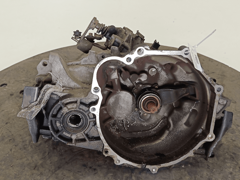 КПП механическая (МКПП) к Mitsubishi Colt 5 (95-03)