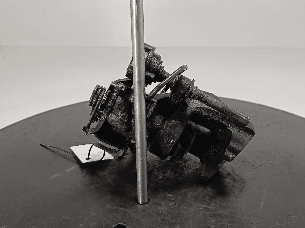 Суппорт задний правый к Citroen C4 Picasso 1 (06-13)