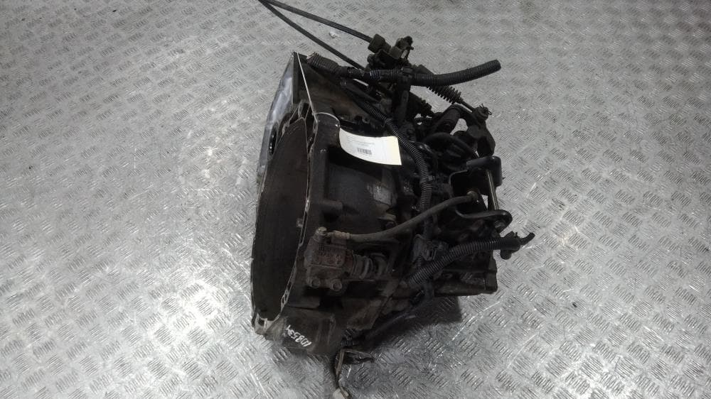 КПП механическая (МКПП) к Nissan  X-Trail T30 Рестайлинг (04-07)