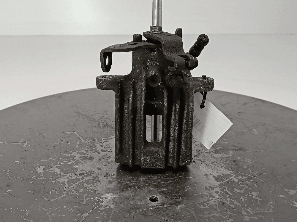 Суппорт задний правый к Audi A4 B7 (04-09)