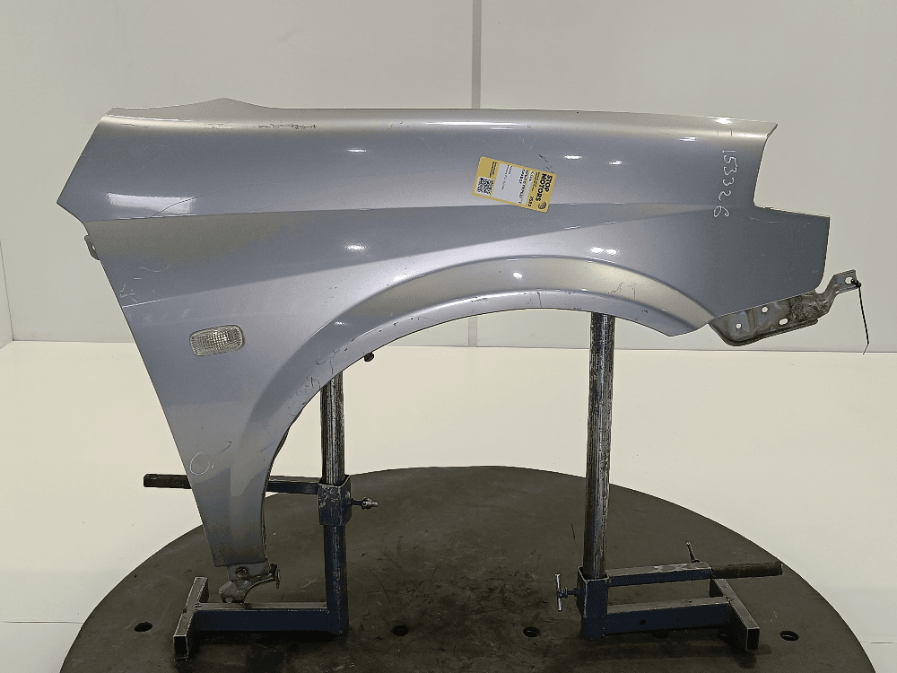 Крыло переднее правое к Nissan  Primera P12 (02-08)
