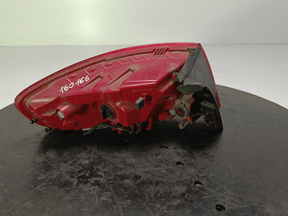 Фонарь задний правый к Audi A4 B8/8K (07-11)