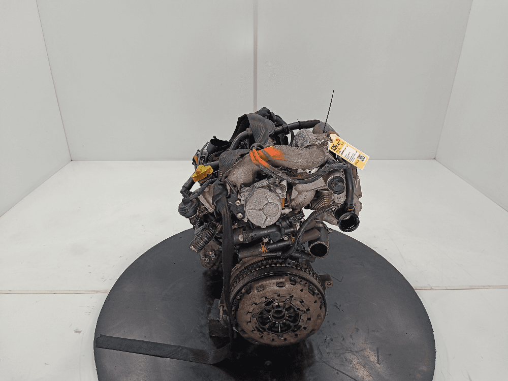 Двигатель к Renault Scenic 2 (03-06)