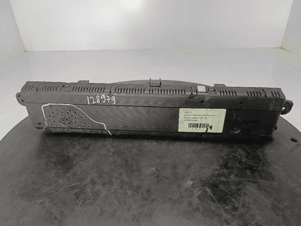 Щиток приборов (приборная панель) к Renault Scenic 2 (03-06)
