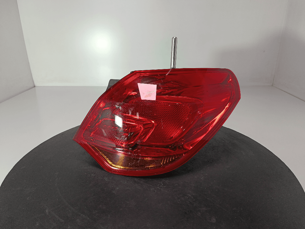 Фонарь задний правый к Opel Astra J Рестайлинг (12-15)