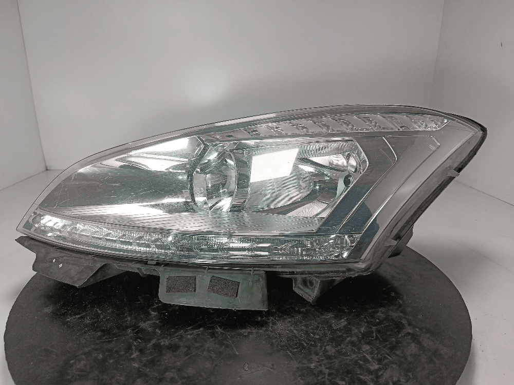 Фара левая к Citroen C4 Picasso 1 (06-13)