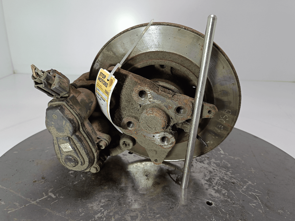 Кулак задний правый к Renault Scenic 3 (09-12)