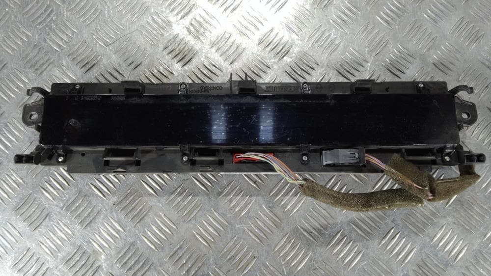 Щиток приборов (приборная панель) к Renault Scenic 2 (03-06)