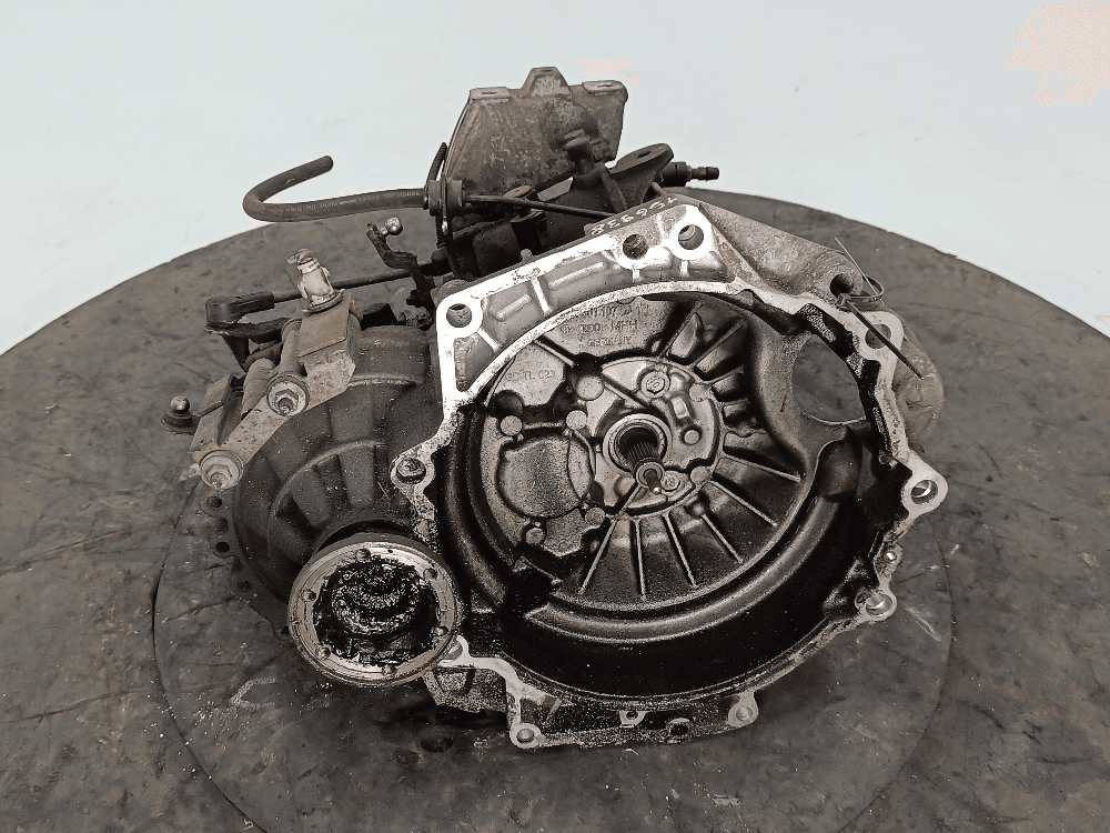 КПП механическая (МКПП) к Volkswagen Golf 4 (97-06)