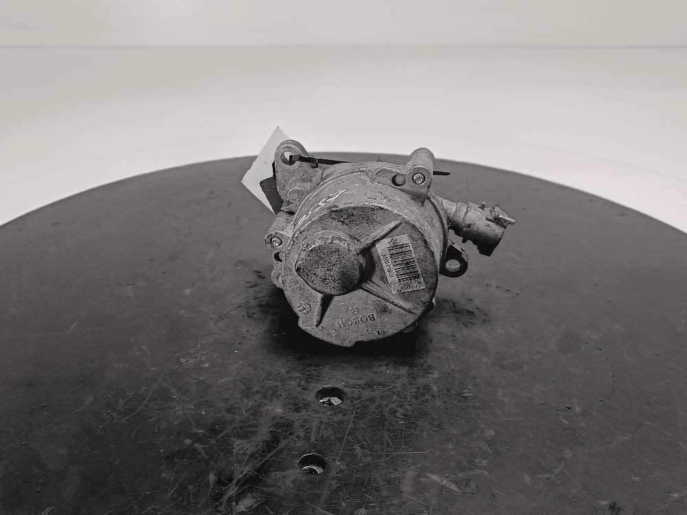 Насос вакуумный к Renault Laguna 2 Рестайлинг (05-08)