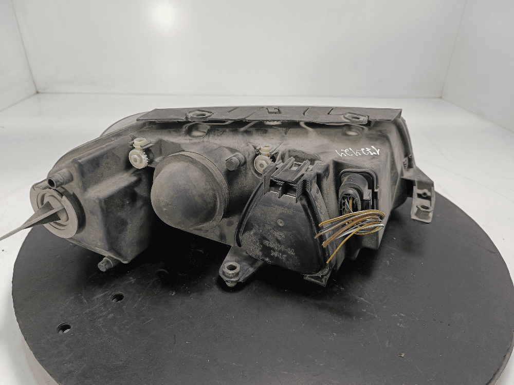 Фара левая к Volkswagen Passat B5+ Рестайлинг (00-05)