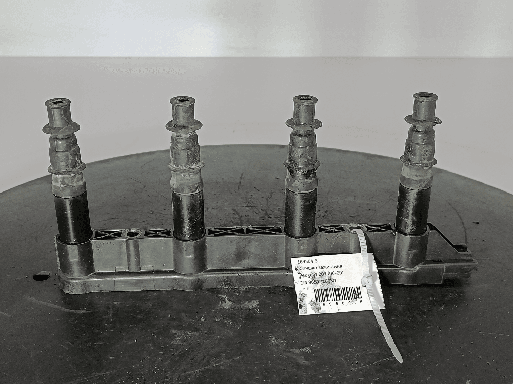 Катушка зажигания к Peugeot 207 (06-09)