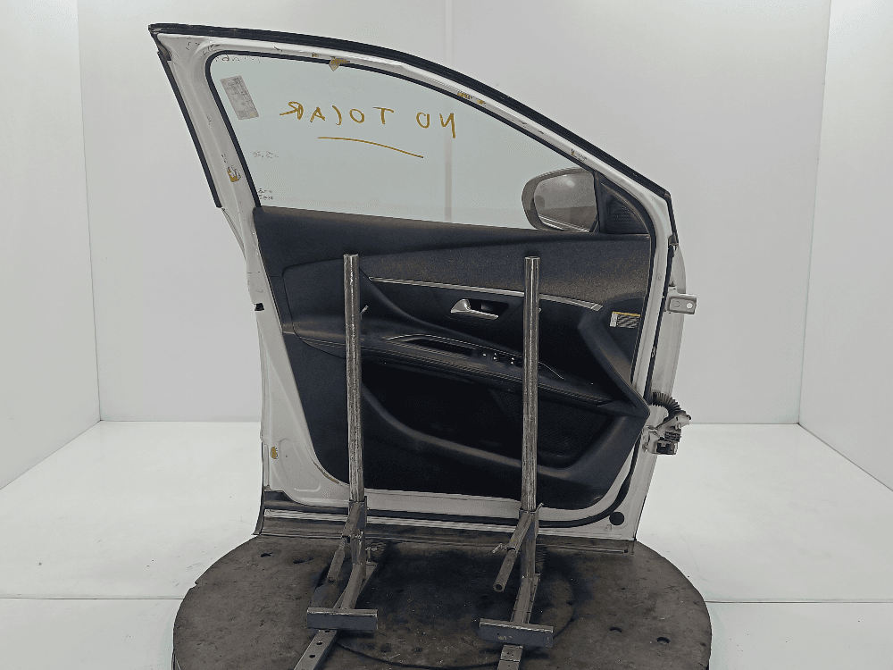 Дверь передняя левая к Peugeot 3008 2 (17-20)