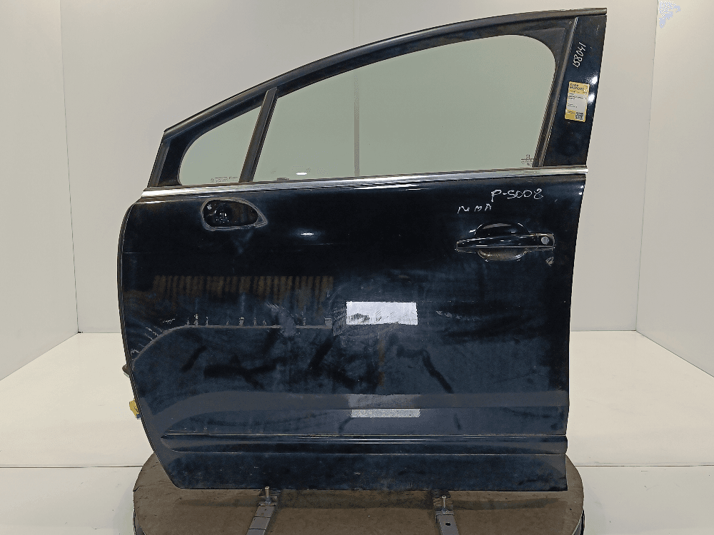 Дверь передняя левая к Peugeot 5008 1 (09-13)