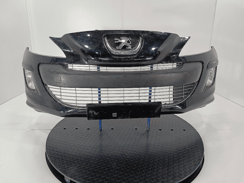 Бампер передний к Peugeot 308 1 (07-11)
