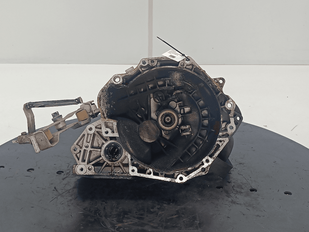 КПП механическая (МКПП) к Opel Corsa D (06-11)