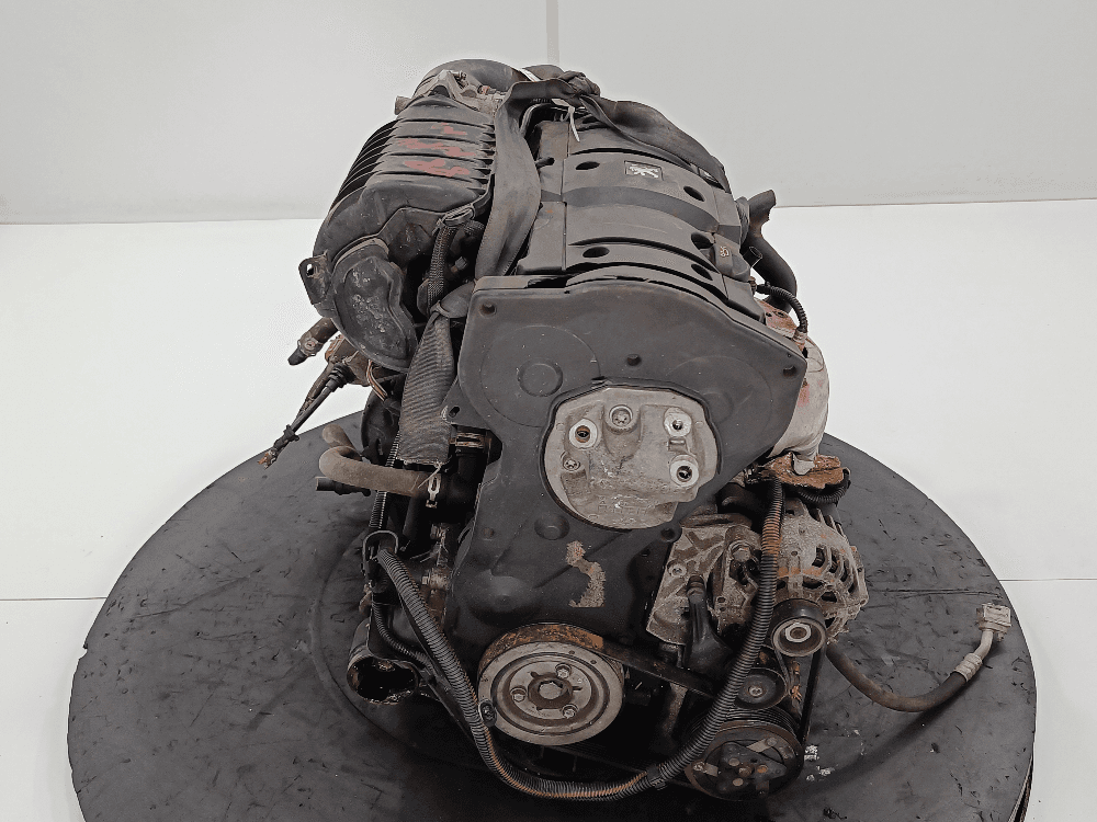 Двигатель к Peugeot 307 (01-05)