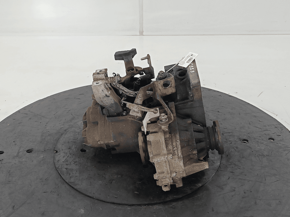 КПП механическая (МКПП) к Volkswagen Golf 5 (03-09)