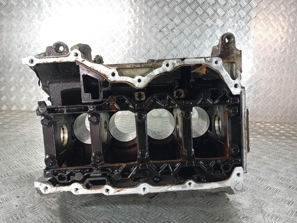 Блок цилиндров к Mazda 3 BK Рестайлинг (06-09)