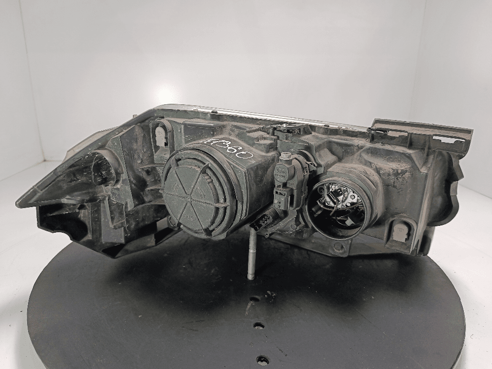 Фара левая к Renault Megane 2 (02-06)