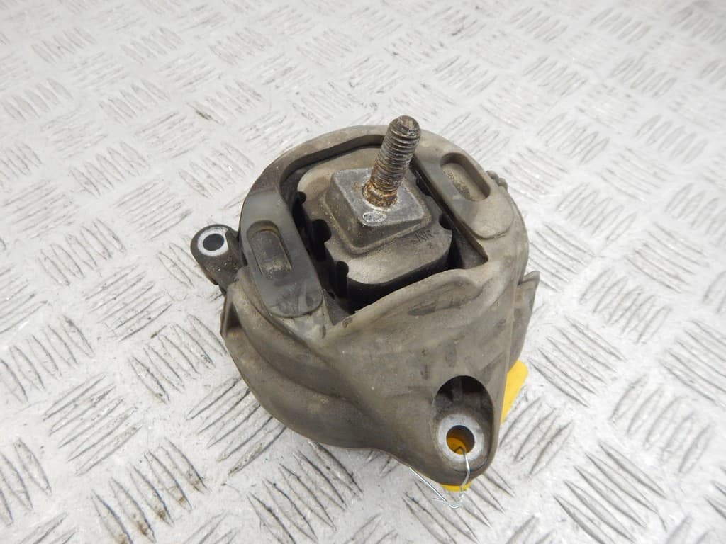 Подушка крепления двигателя к BMW X3 F25 (10-14)