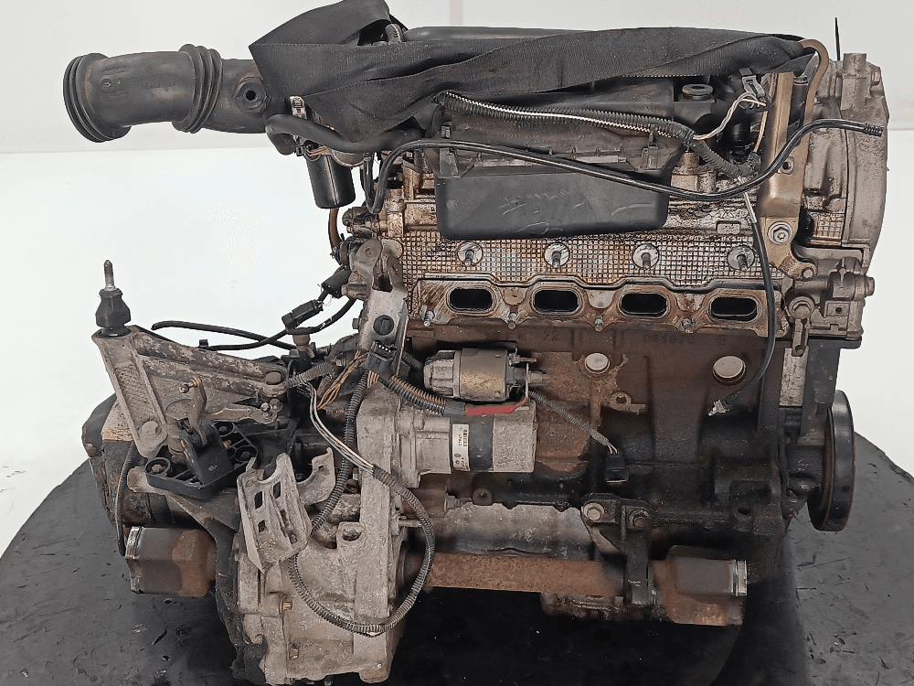Двигатель к Renault Megane 2 (02-06)