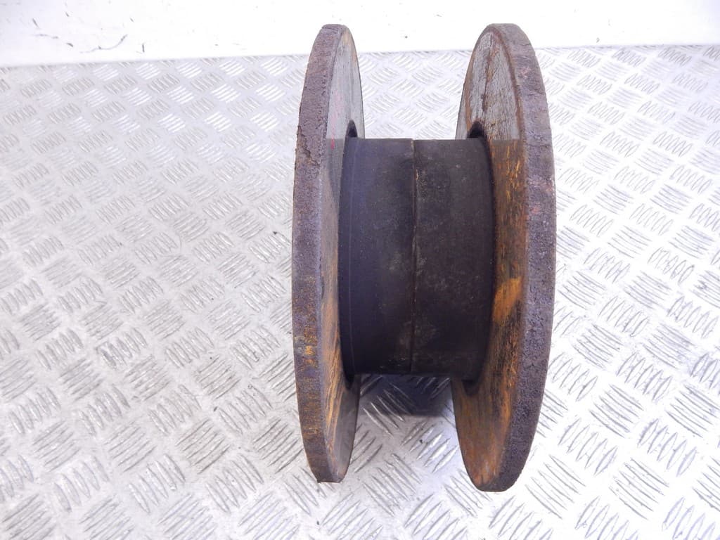 Диск тормозной передний к BMW 3 E36 (90-00)