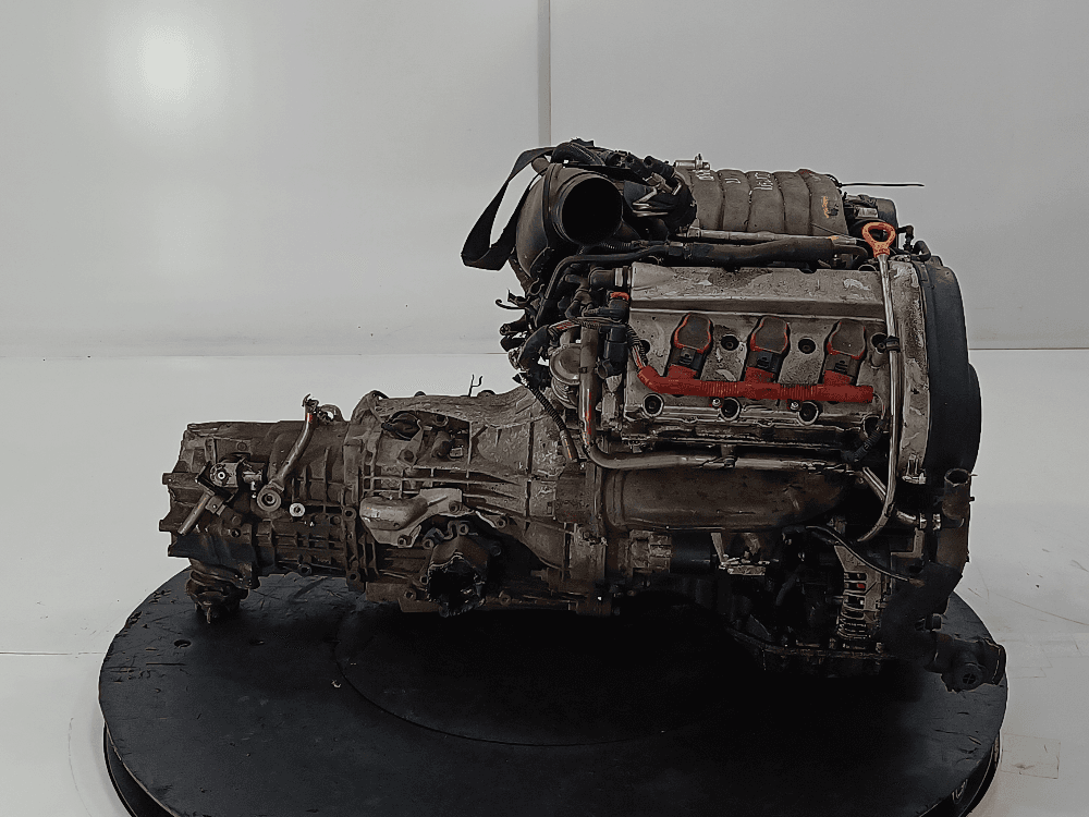 Двигатель к Audi A4 B6 (01-05)