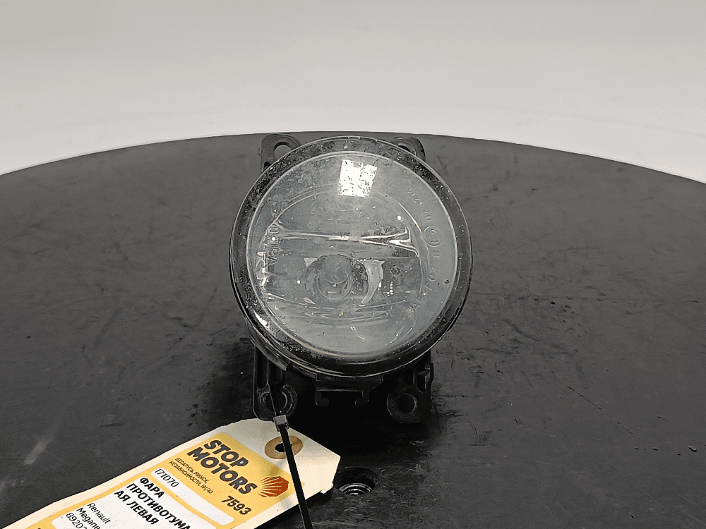 Фара противотуманная левая к Renault Megane 2 (02-06)