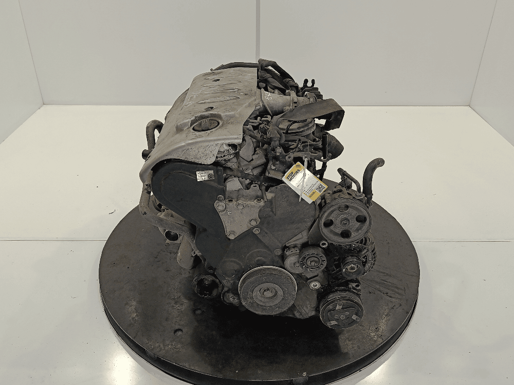 Двигатель к Citroen C5 1 (01-04)