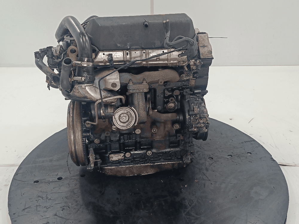 Двигатель к Renault Laguna 2 (01-05)