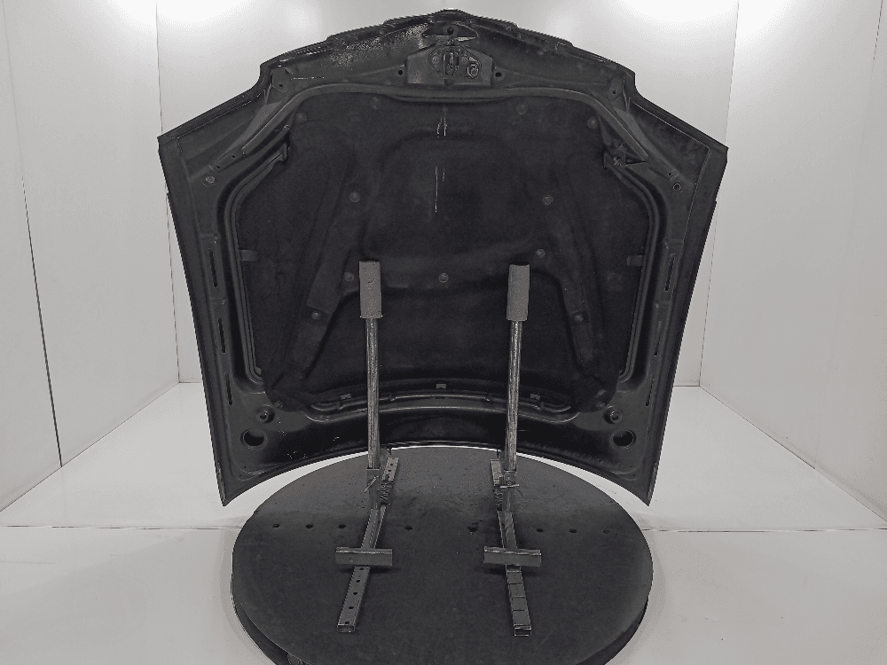 Капот к Chrysler Crossfire (03-07)