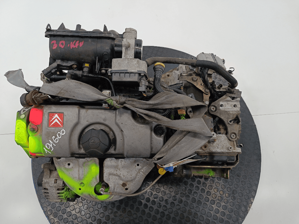 Двигатель к Citroen C3 1 (02-06)