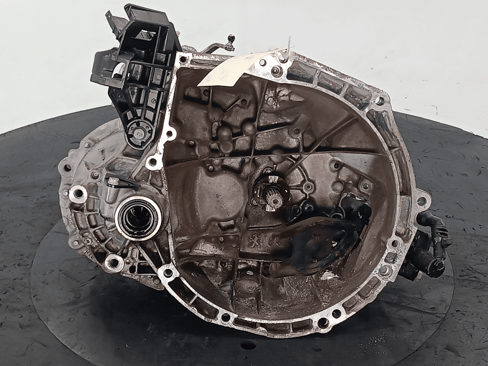 КПП механическая (МКПП) к Peugeot 208 1 (12-15)