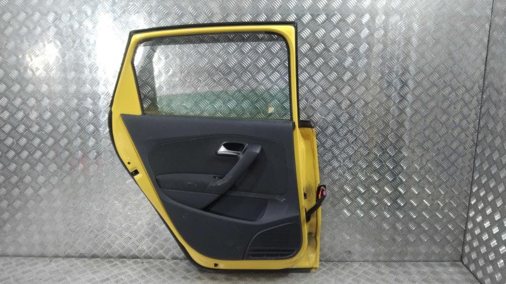Дверь задняя левая к Volkswagen Polo 5 (09-15)