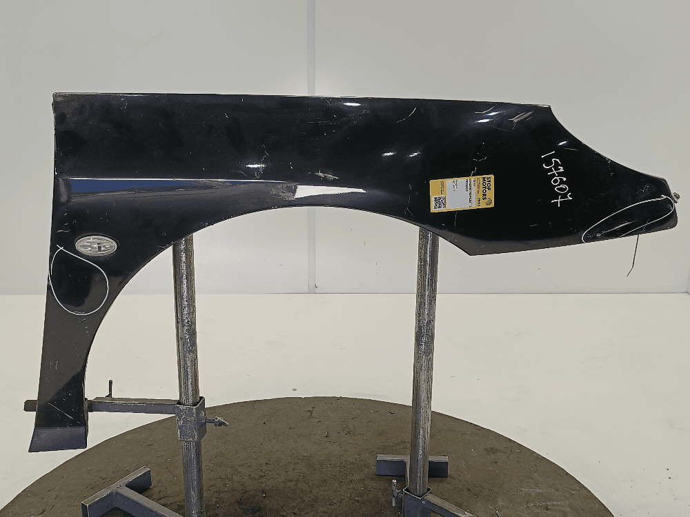 Крыло переднее правое к Peugeot 407 (04-11)
