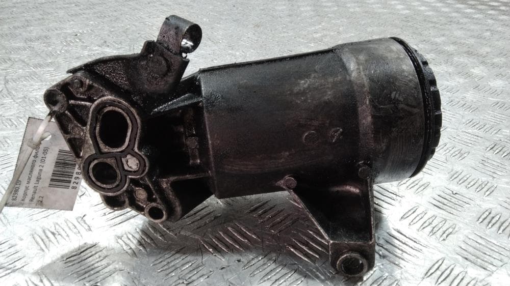 Корпус масляного фильтра к Renault Laguna 2 (01-05)