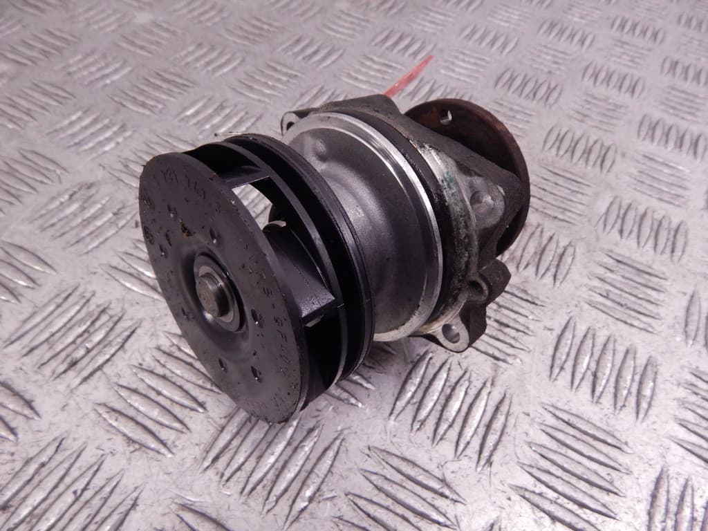 Помпа к BMW 3 E46 (97-03)
