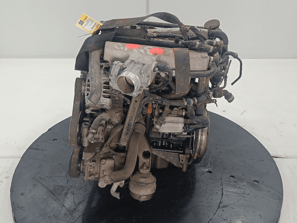 Двигатель к Audi A4 B6 (01-05)
