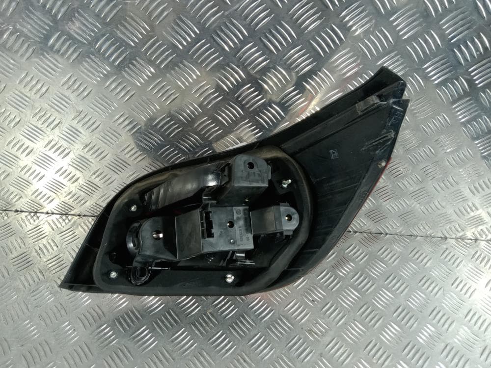Фонарь задний левый к BMW 5 E60/E61 (02-07)