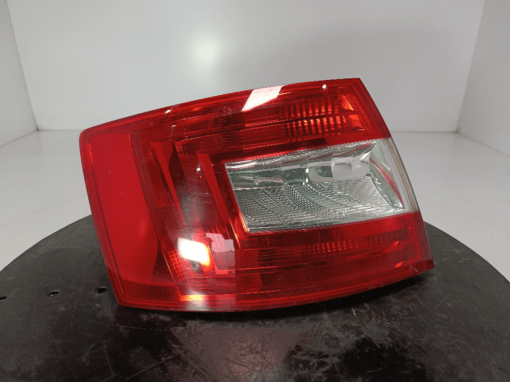 Фонарь задний левый к Skoda Octavia A7 (13-17)