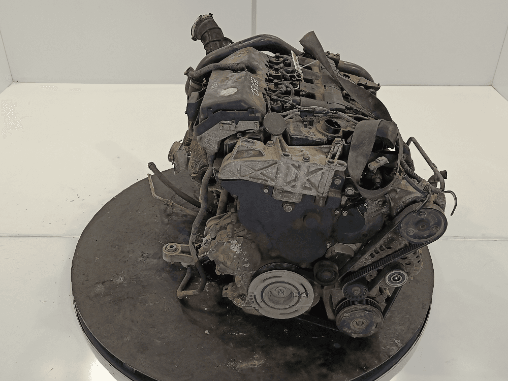 Двигатель к Renault Laguna 2 (01-05)