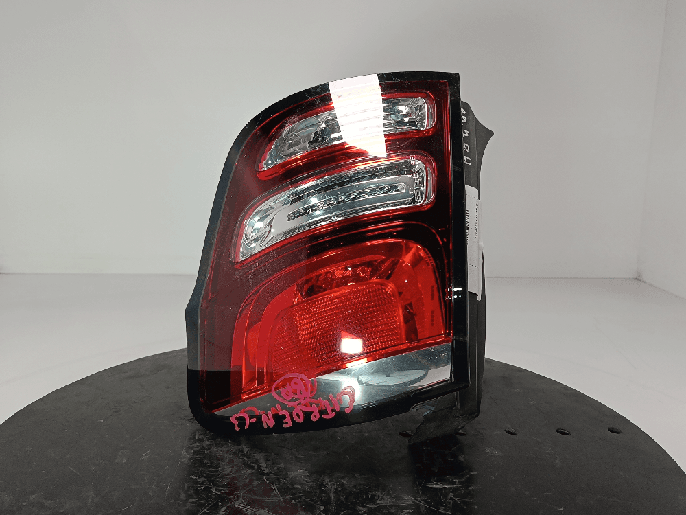 Фонарь задний правый к Citroen C3 2 (09-13)