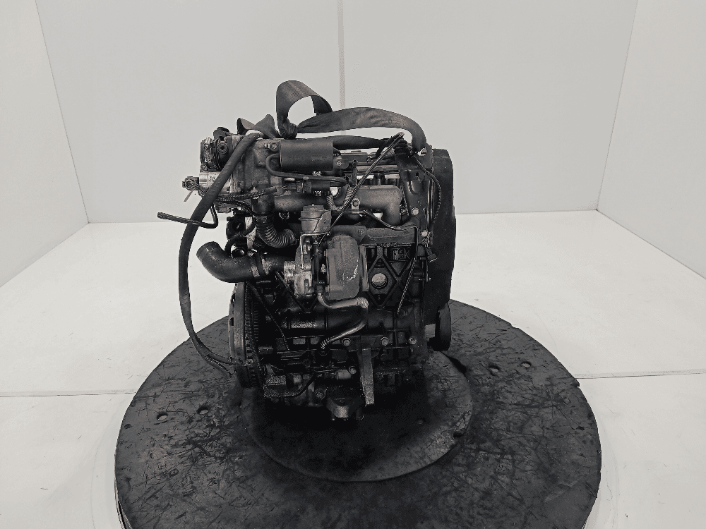 Двигатель к Renault Espace 4 (02-06)