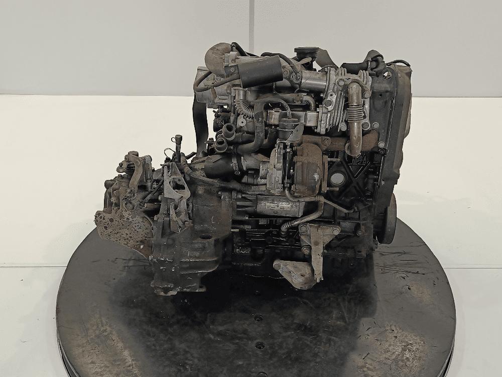 Двигатель к Renault Scenic 2 (03-06)