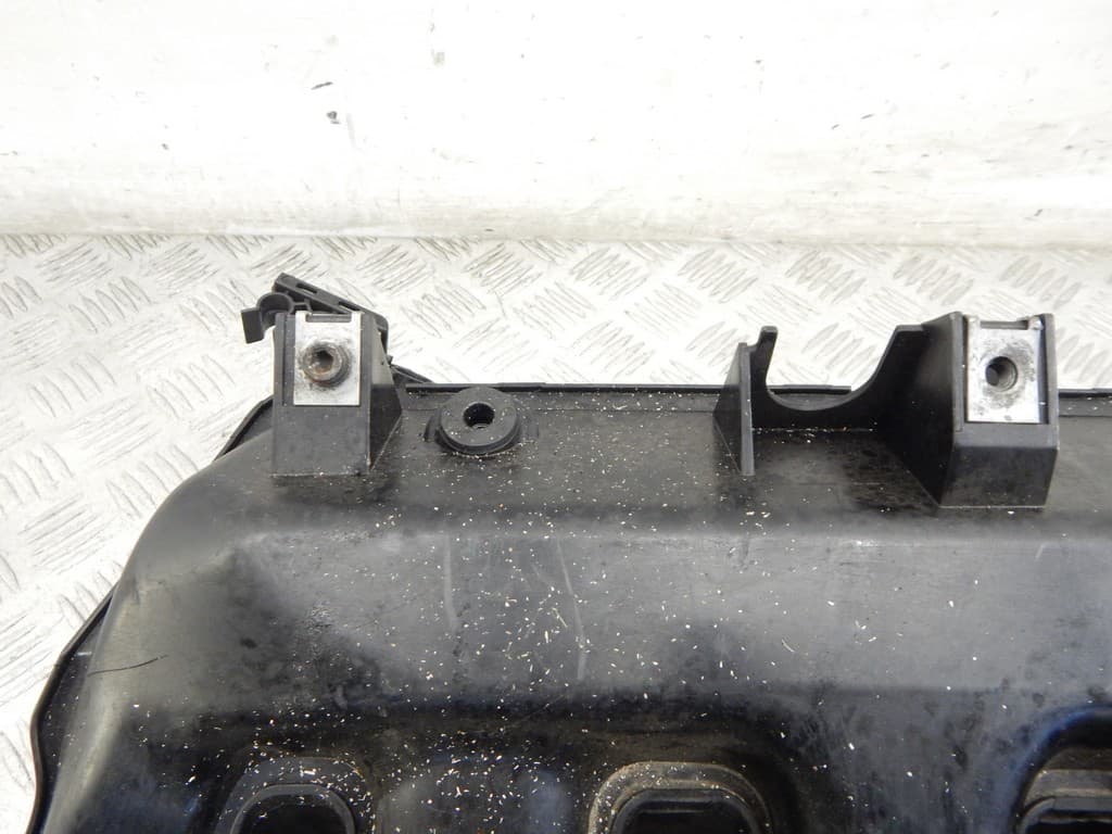 Коллектор впускной к BMW 7 E65/E66 (01-05)