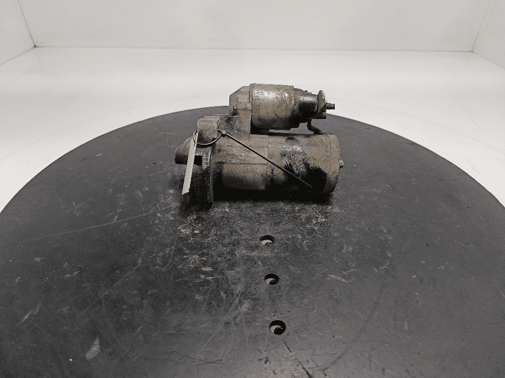 Стартер к Renault Scenic 2 (03-06)