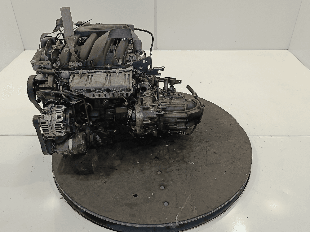 Двигатель к Renault Laguna 2 (01-05)