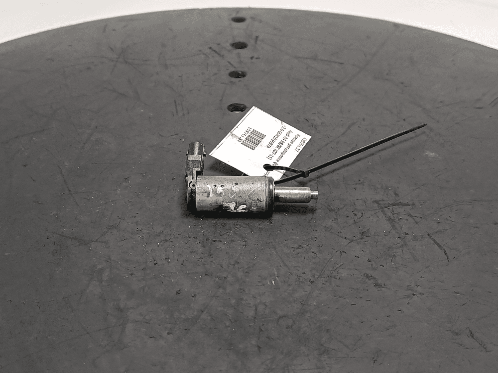 Клапан регулировки фаз газораспределения к Audi A4 B8/8K (07-11)